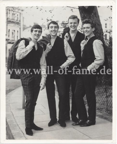 2211077w-1_swinging_blue_jeans_autograph