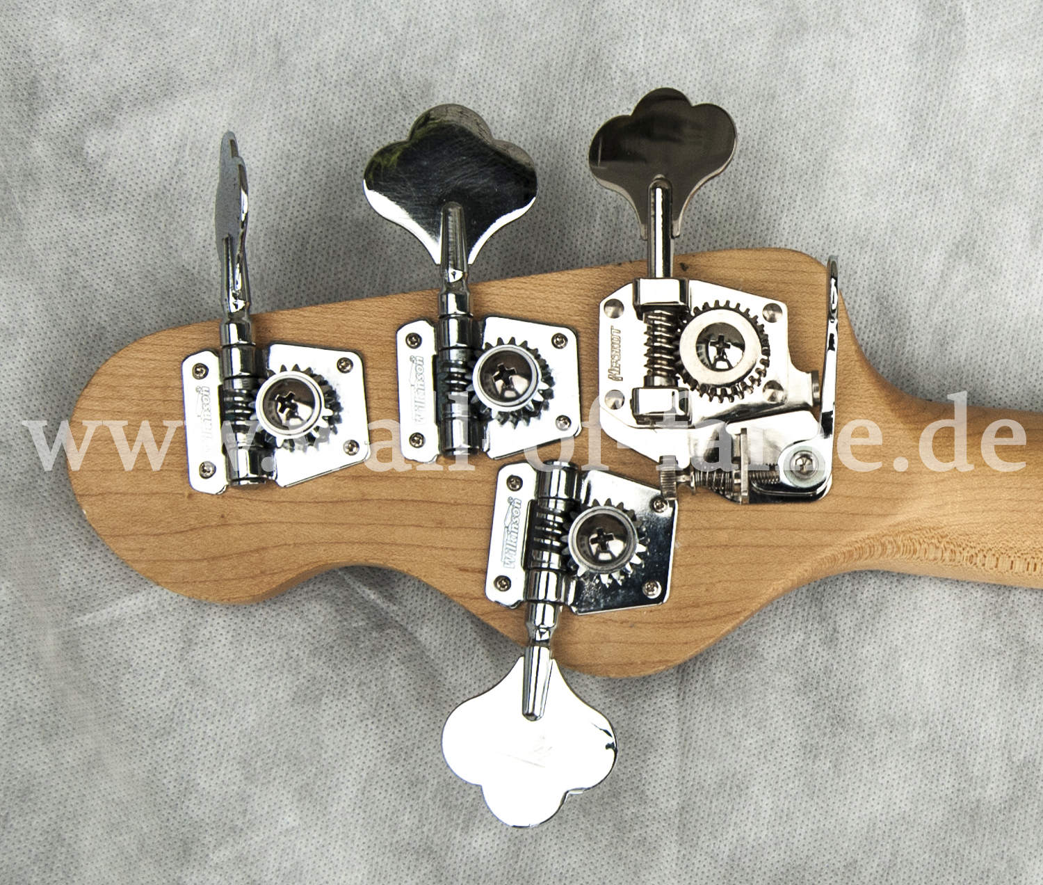 6100940w-4_chris_von_rohr_krokus_e-guitar_autograph