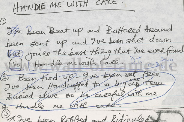 9000179w-3_traveling_wilburys_genesis_book_deluxe_edition